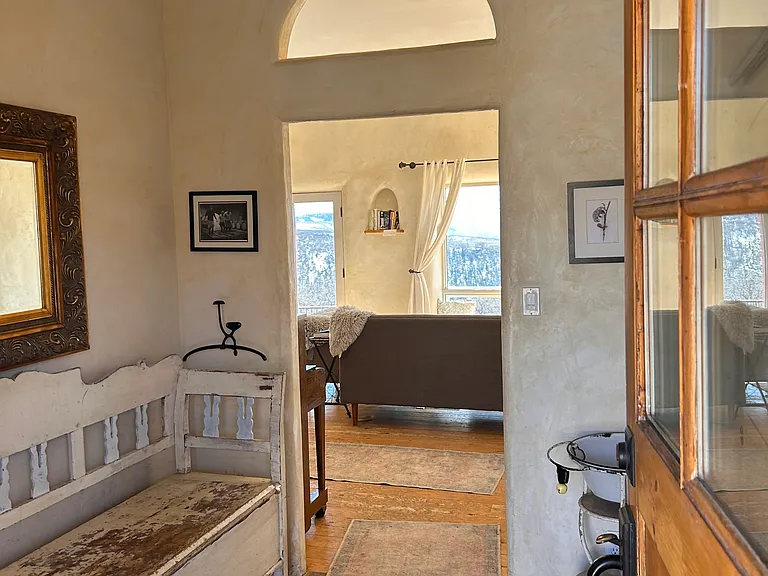 777 Buck Point Dr — Photo 2