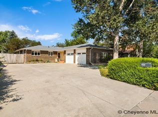 6214 Moccasin Ave, Cheyenne, WY 82009