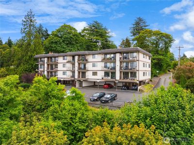 317 Kennebeck Avenue S #203, Kent, WA, 98030