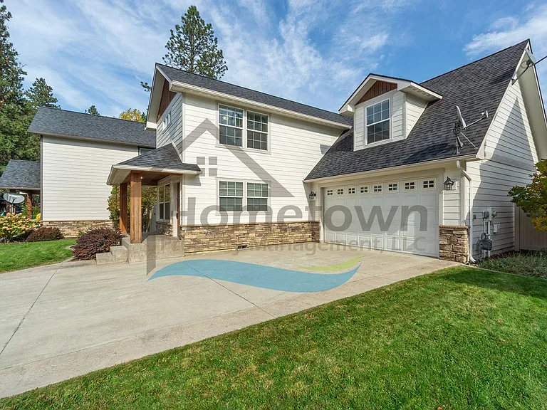 3182 N Honeysuckle Dr — Photo 2