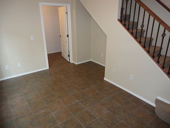 3rd image of 2630 S Bahama Dr