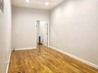 1234 31st Dr #3, Astoria, NY 11106