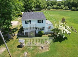 354 Division Rd, Dartmouth, MA 02748