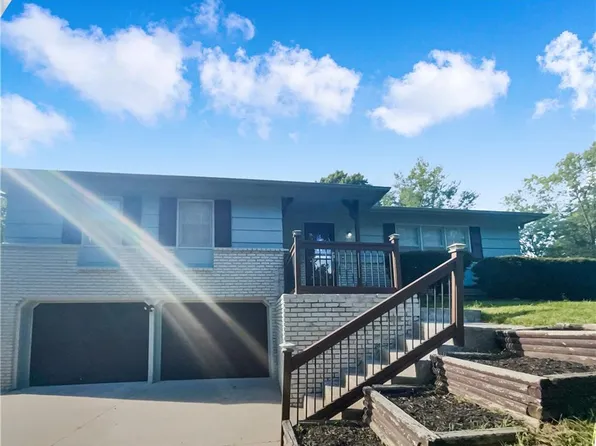 7227 Greeley Ave, Kansas City, KS 66109