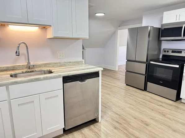 23-25 Oak St #23-3, Dover, NH 03820