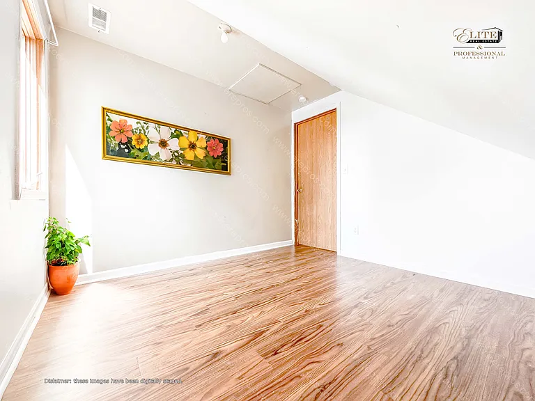 216 N Saginaw St #3 — Photo 16