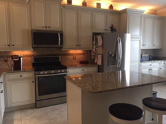 2nd image of 479 Palencia Pl