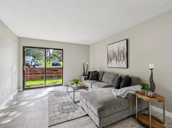 4274 S Salida Way #6, Aurora, CO 80013
