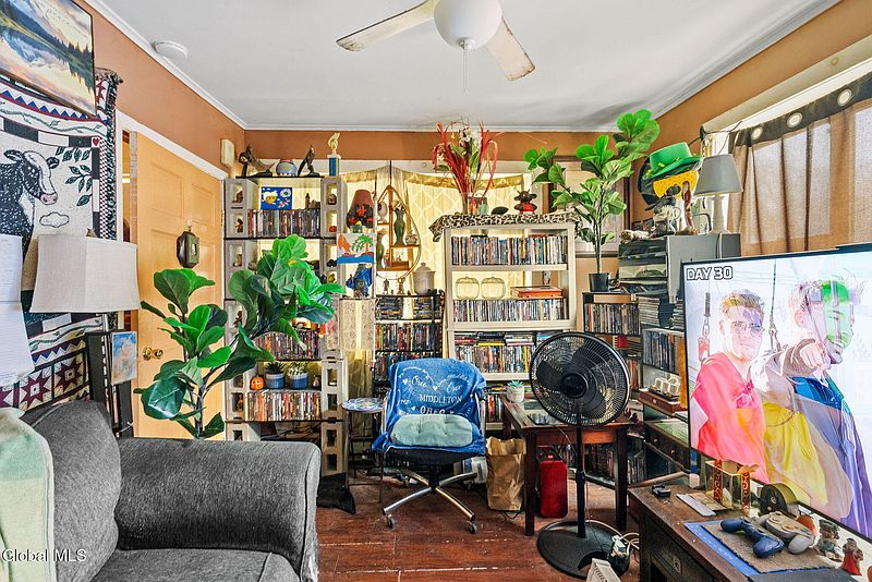3rd image of 14 103rd Street
