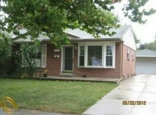1612 Ashby St, Westland, MI 48186