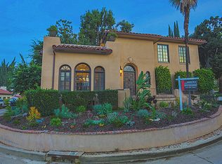 6851 Iris Cir, Los Angeles, CA 90068