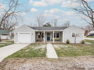 98 East St, Danville, IN