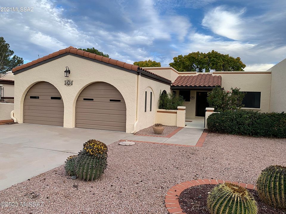 1st image of 1032 N Paseo Iris