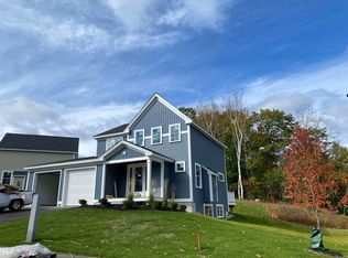 11 Banner Dr, Dover, NH 03820