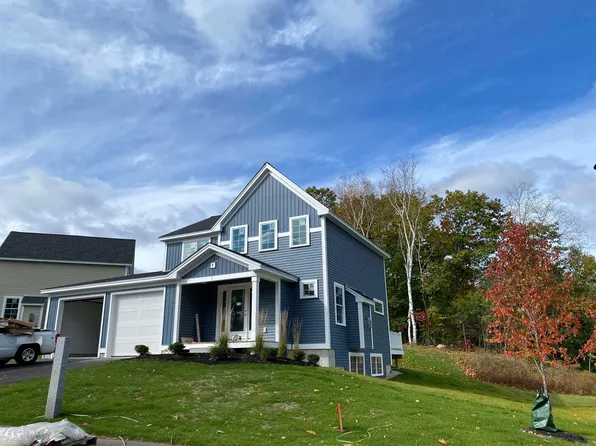 11 Banner Drive, Dover, NH 03820