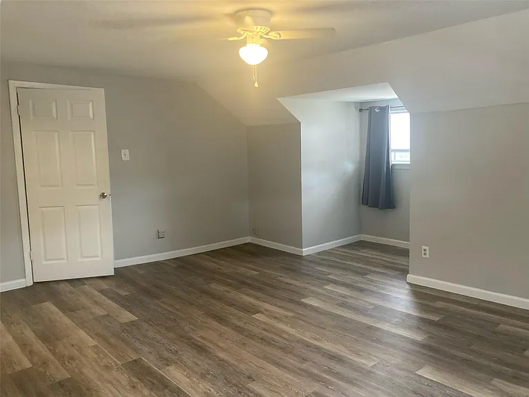 415 Cole St — Photo 7