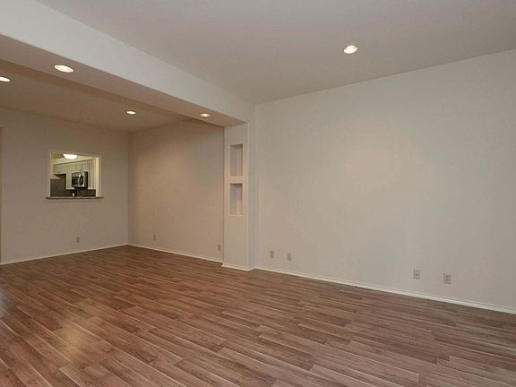 5th image of 207 Grandview Pl APT 6