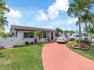 6011 SW 97th Ave, Miami, FL 33173