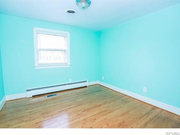 2nd image of 3031 Darnley Dr