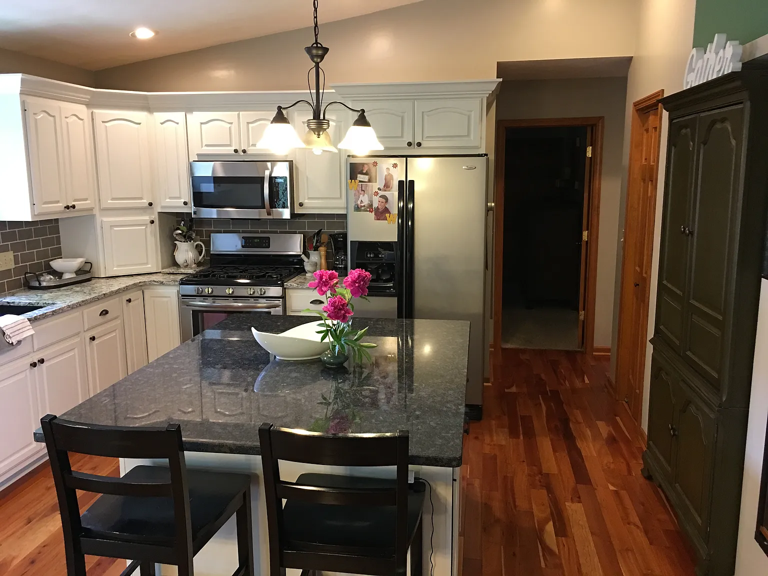 1419 5th St photo 1