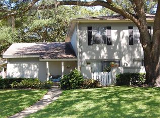 6326 Woodspray Ln, Temple Terrace, FL 33617