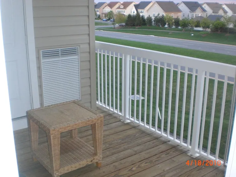 Balcony2