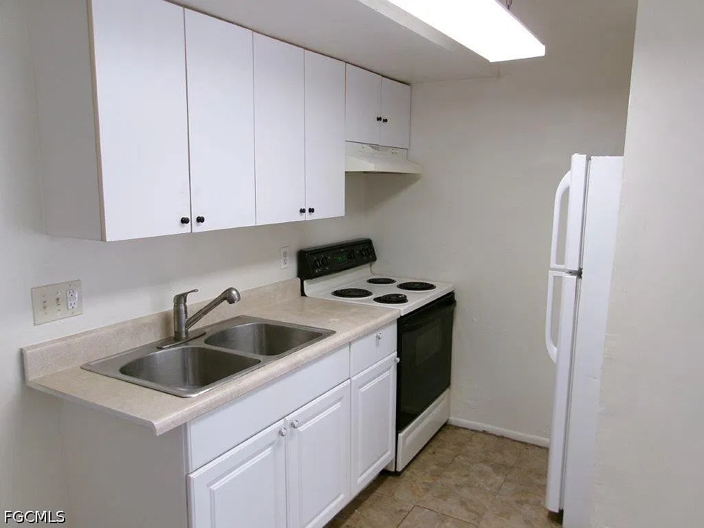 1 bed, 1.0 bath, 550 sqft, $875 — Photo 4