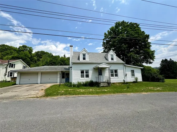 4 Ostrander St, Glen Aubrey, NY 13777