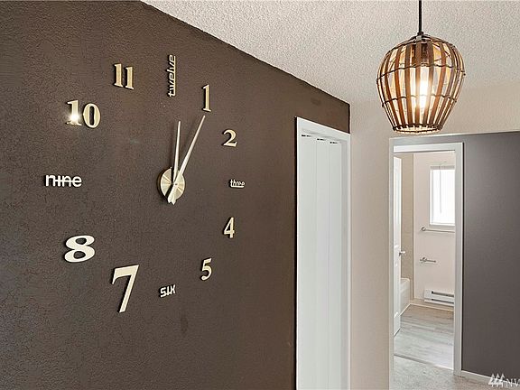 Artistic Wall Space 