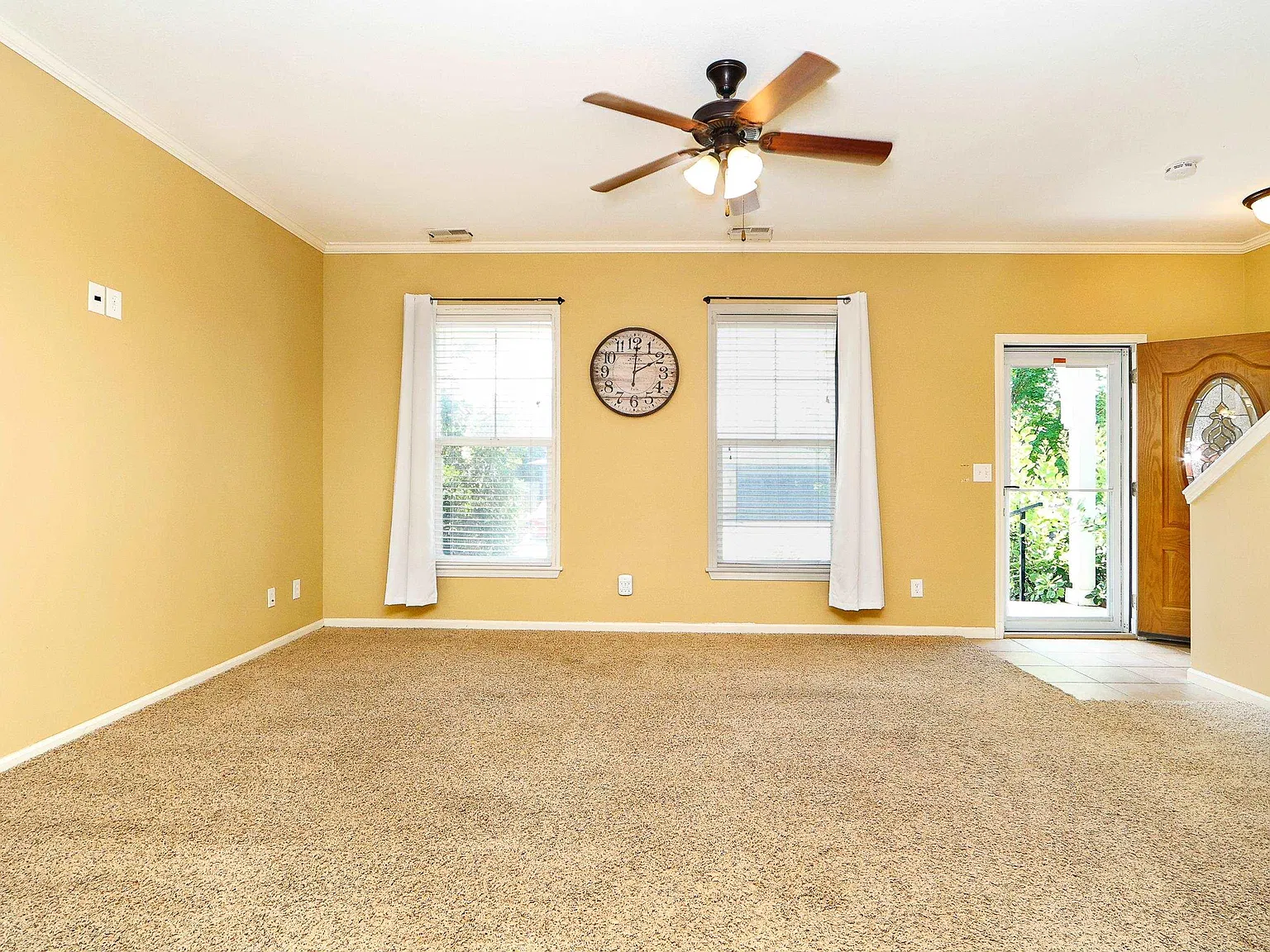 2 bed, 1359 sqft, $1,650 — Photo 3