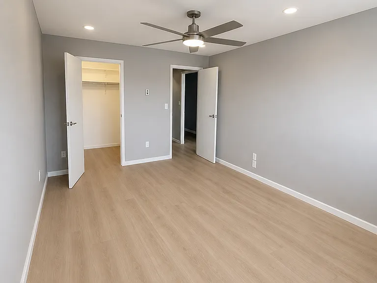 North Park Colony — Photo 12