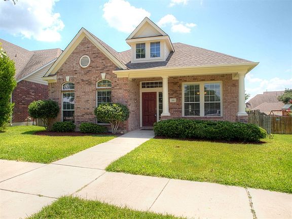 2nd image of 119 Village Park Dr