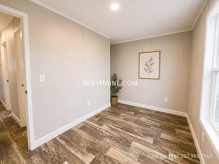131 D St — Photo 9