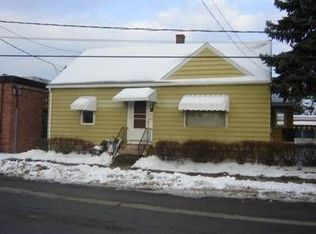 320 Shenrman St, Williamsport, PA 17701