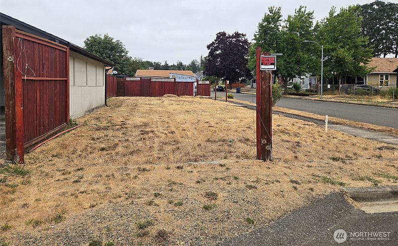 2nd image of 3251 S 58th
