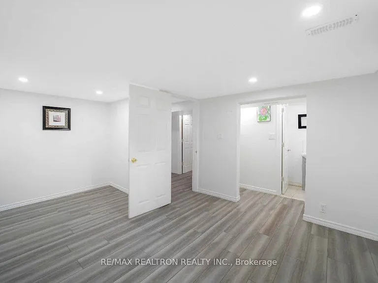 93 Mountland Dr #BASEMENT — Photo 5
