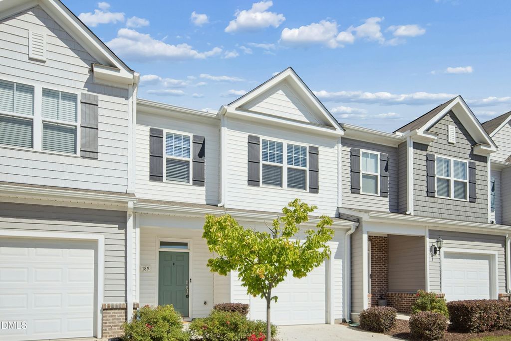 Apartment in Bristol, Naugatuck Valley Planning Region - View 2