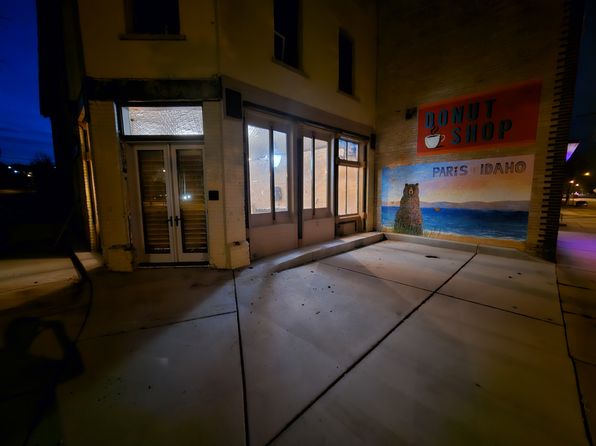 1 N Main St #B