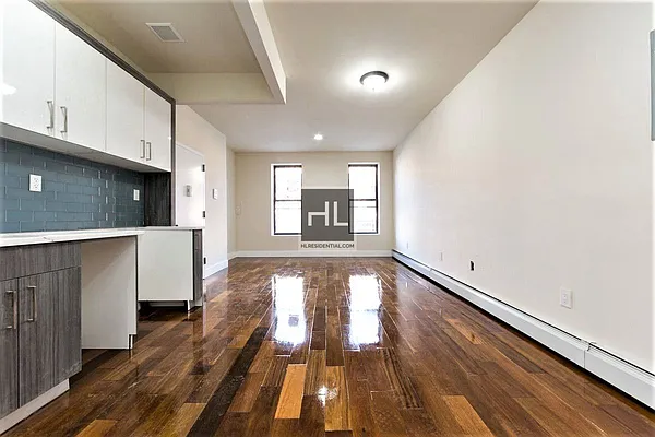 Rented by Highline Residential | media 11
