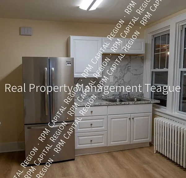 64 Highland Dr #2 — Photo 1