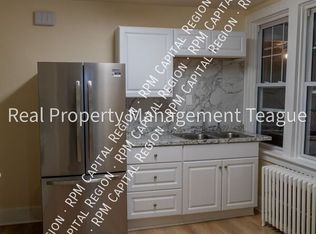 64 Highland Dr FLOOR 2, East Greenbush, NY 12061