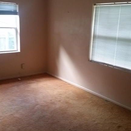4th image of 3605 Abby Ln