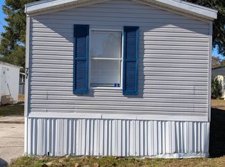 41297 Infinity St #77, Weirsdale, FL 32195