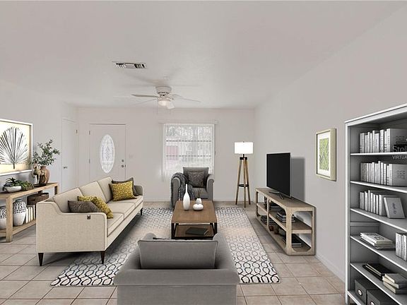 3rd image of 3905 Corona Ln