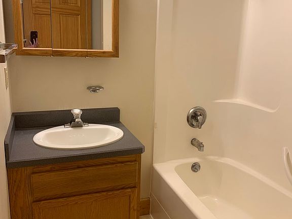 5th image of 20 N Woodard Ave APT 1