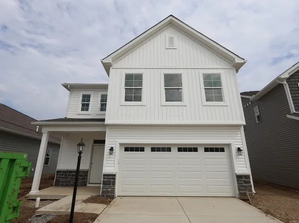 1011 Dawsons Dr, Hebron, OH 43025