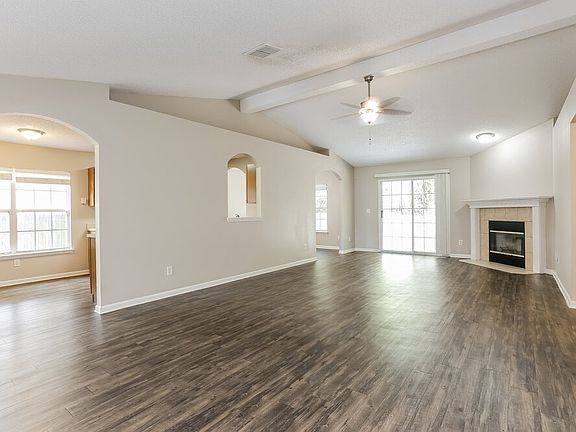 5th image of 2743 Cold Creek Blvd