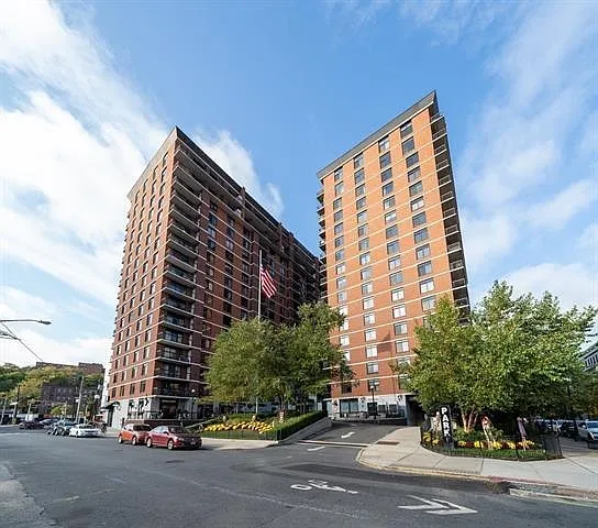 700 1st St #5D — Photo 33