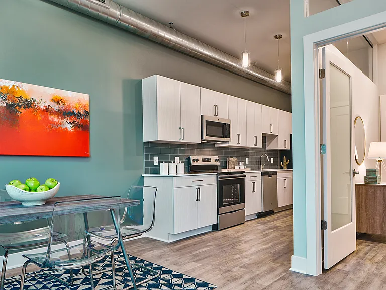 The Oxford Apartments — Photo 18