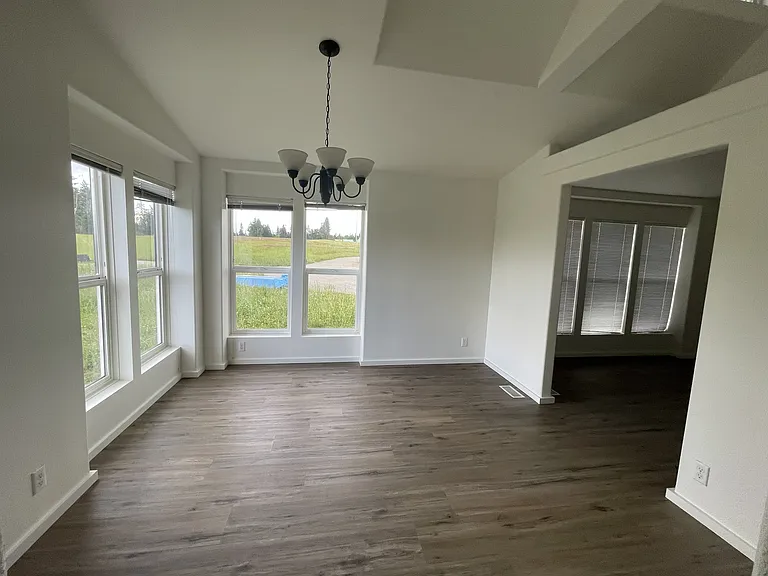 9810 Weidkamp Rd — Photo 10